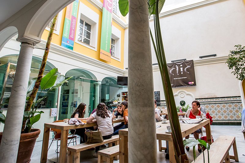 séjour linguistique à Seville : patio de l'école CLIC